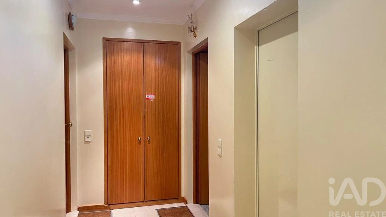 Apartamento T1 para Venda em São Felix da Marinha Foto 14