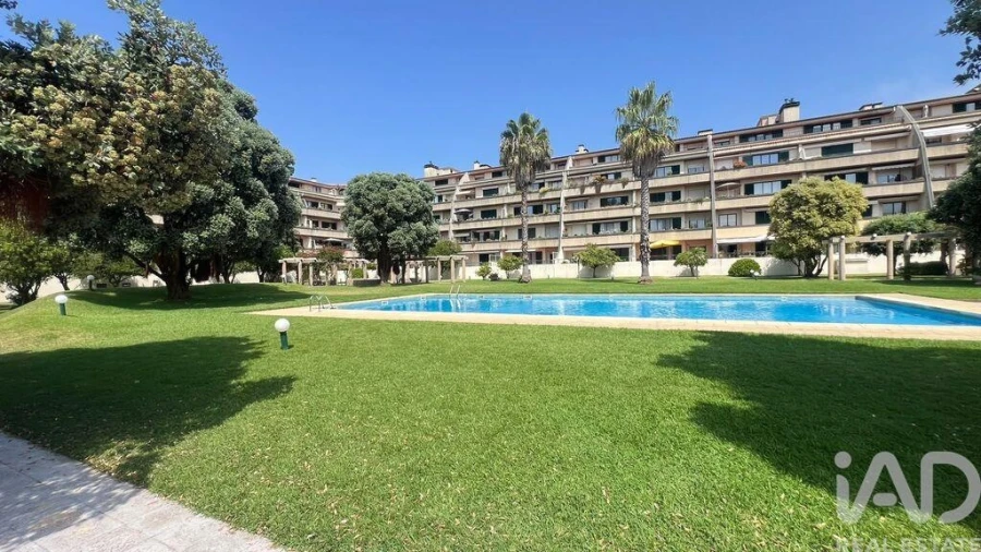Apartamento T1 para Venda em São Felix da Marinha Foto 29