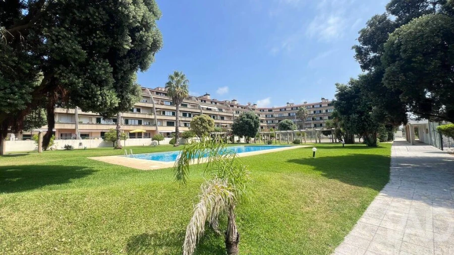 Apartamento T1 para Venda em São Felix da Marinha Foto 17
