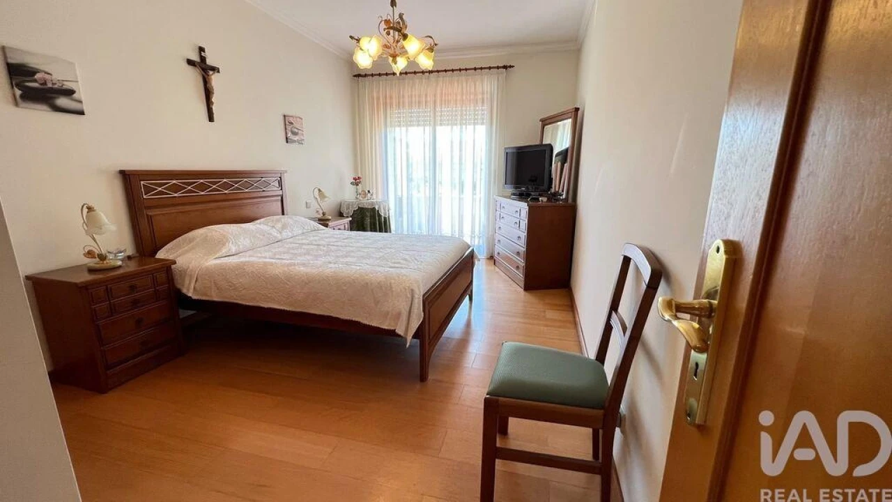 Apartamento T1 para Venda em São Felix da Marinha Foto 11