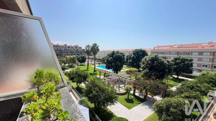 Apartamento T1 para Venda em São Felix da Marinha