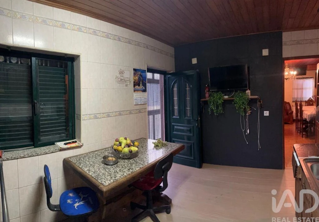 Quinta T4 para Venda em Valadares Foto 18