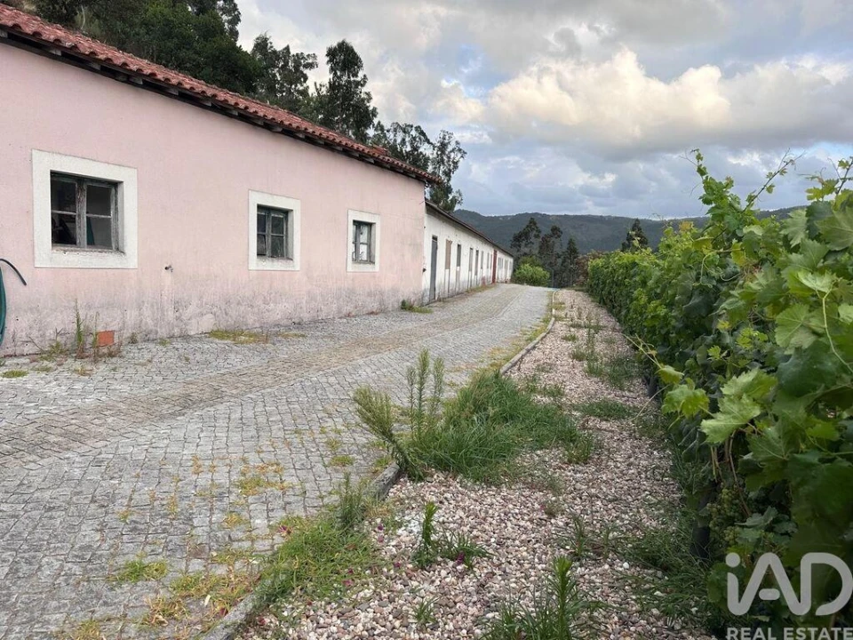 Quinta T4 para Venda em Valadares Foto 30