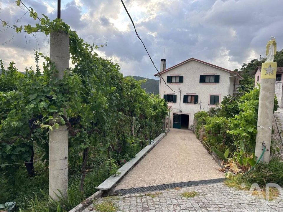 Quinta T4 para Venda em Valadares Foto 26