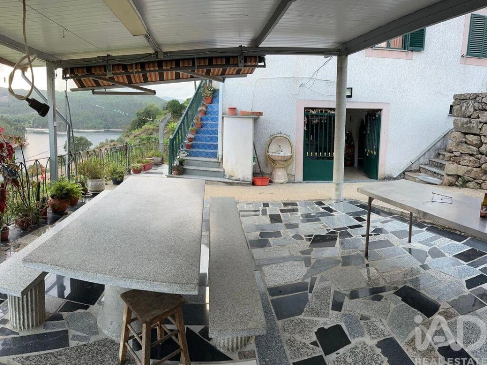 Quinta T4 para Venda em Valadares Foto 13