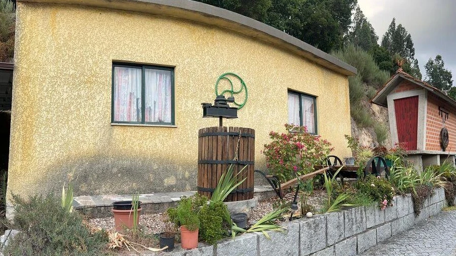 Quinta T4 para Venda em Valadares