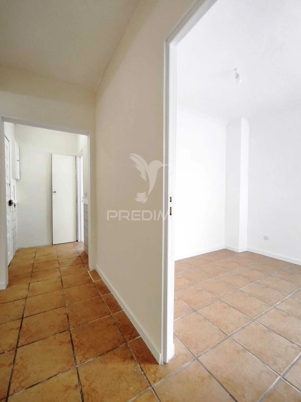 Apartamento T2 para Venda em Algueirão-Mem Martins Foto 11