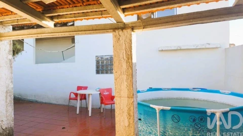 Moradia T3 para Venda em Lamas e Cercal