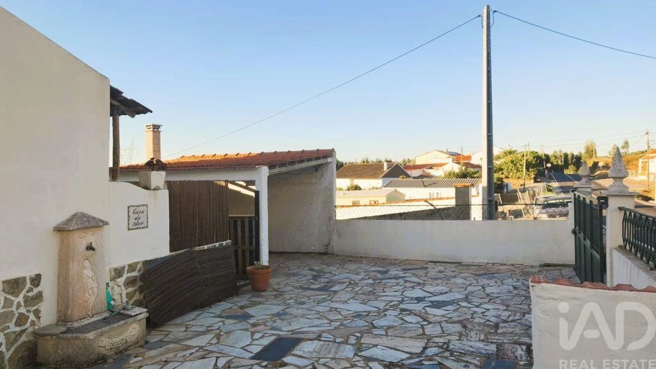 Moradia T3 para Venda em Lamas e Cercal Foto 5