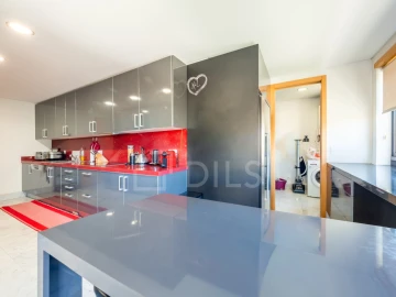 Apartamento T5 para Venda em Paranhos