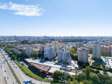 Apartamento T5 para Venda em Paranhos