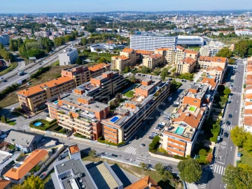 Apartamento T5 para Venda em Paranhos