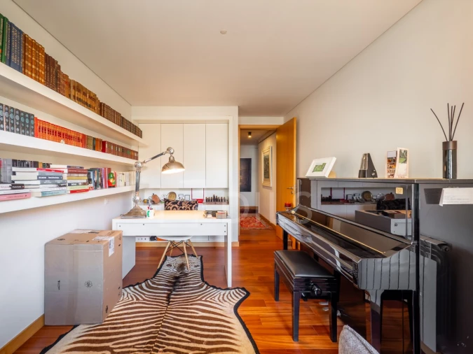 Apartamento T5 para Venda em Paranhos Foto 16