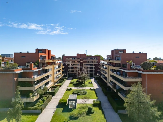 Apartamento T5 para Venda em Paranhos Foto 38
