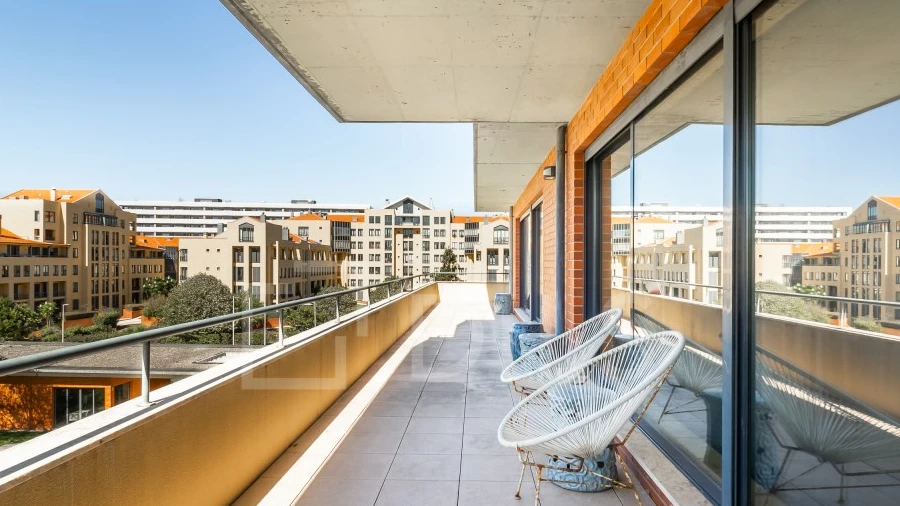 Apartamento T5 para Venda em Paranhos