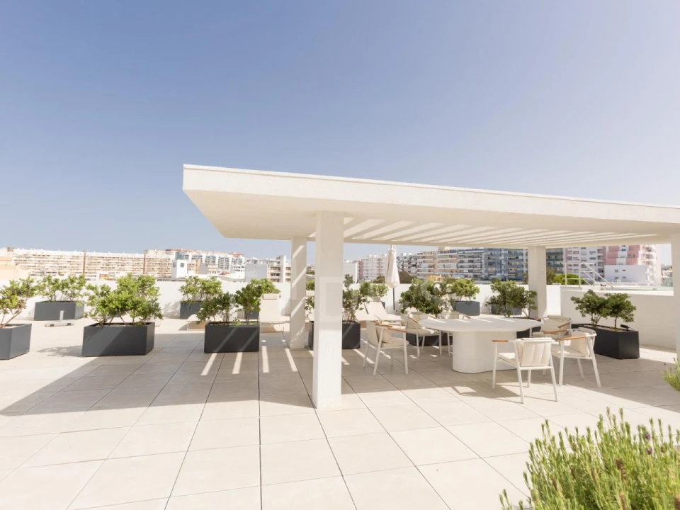 Apartamento T4 para Venda em Faro (Sé e São Pedro) Foto 14