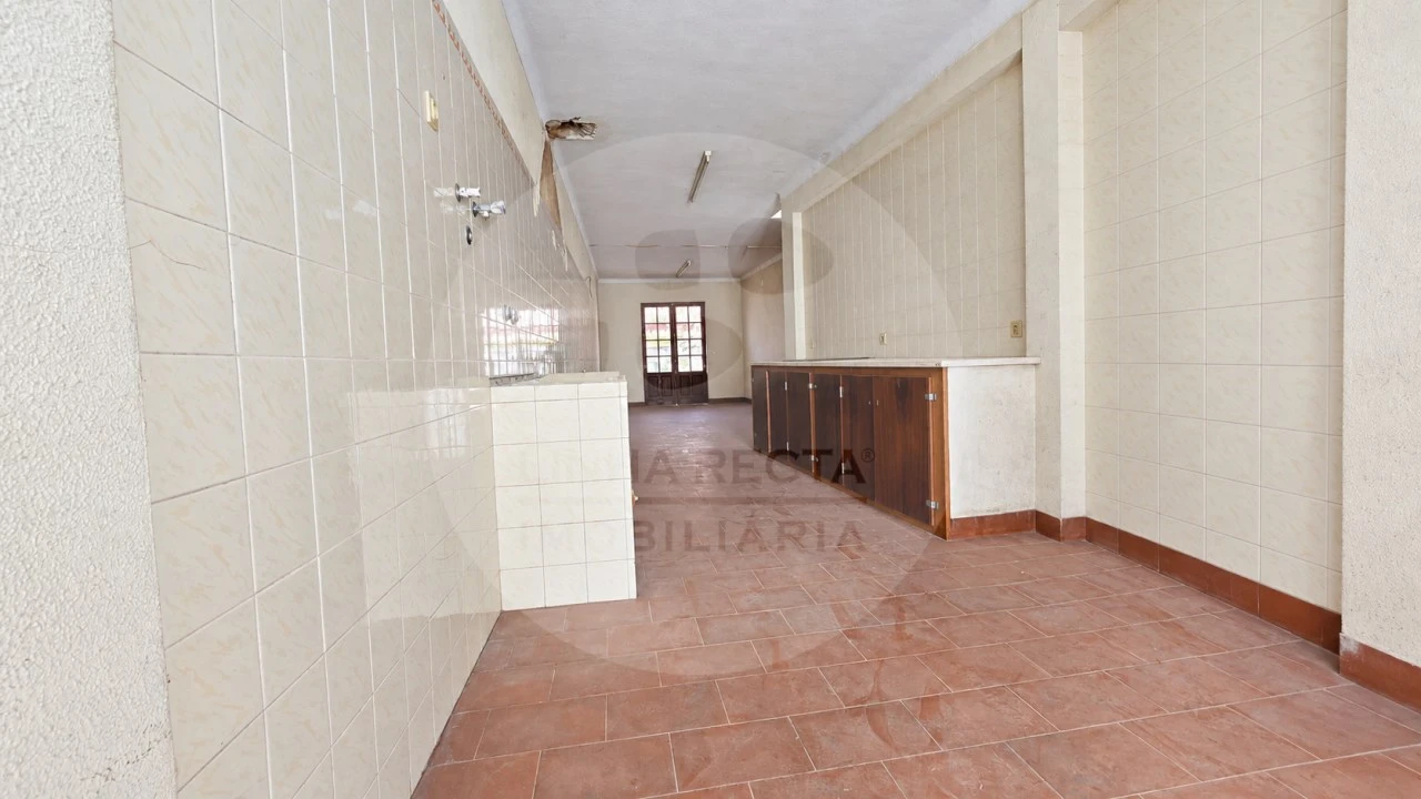 Prédio para Venda em União das Freguesias de Setúbal Foto 16