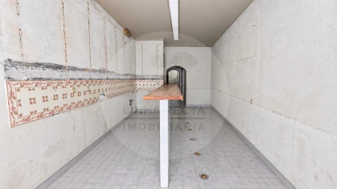 Prédio para Venda em União das Freguesias de Setúbal