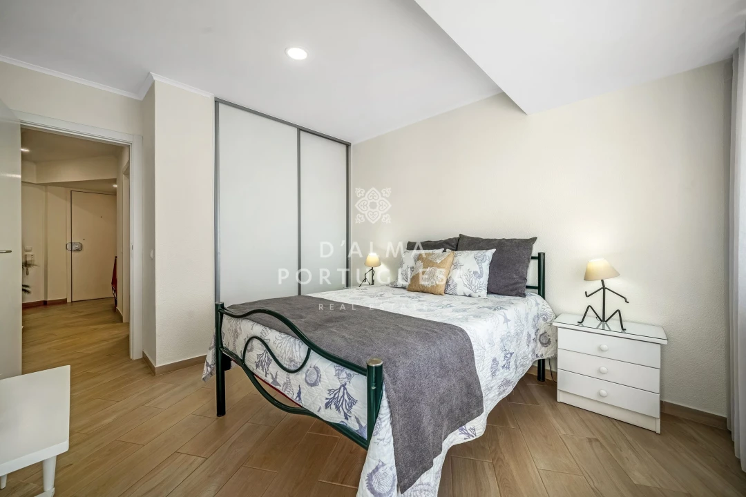 Apartamento T1 para Arrendamento em Armação de Pera Foto 15