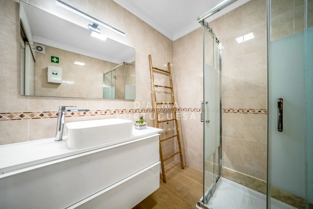 Apartamento T1 para Arrendamento em Armação de Pera Foto 22