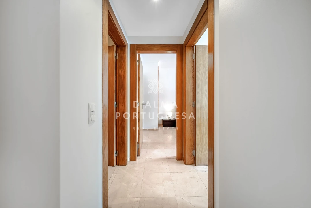 Apartamento T2 para Arrendamento em Portimão Foto 16