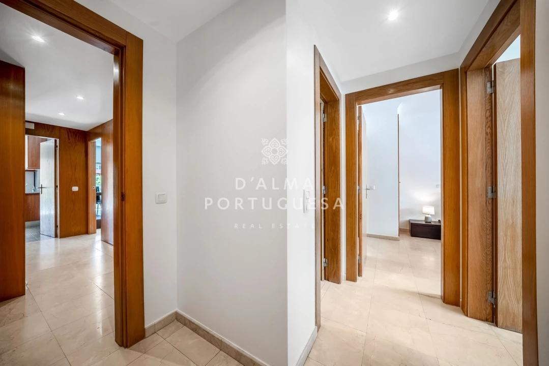Apartamento T2 para Arrendamento em Portimão Foto 13
