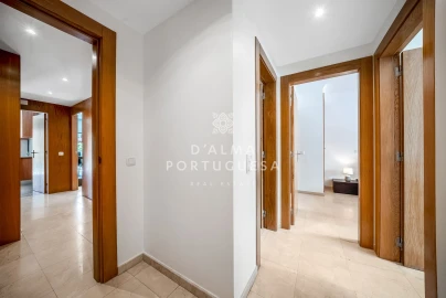 Apartamento T2 para Arrendamento em Portimão