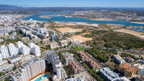 Apartamento T2 para Arrendamento em Portimão
