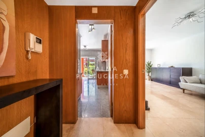 Apartamento T2 para Arrendamento em Portimão