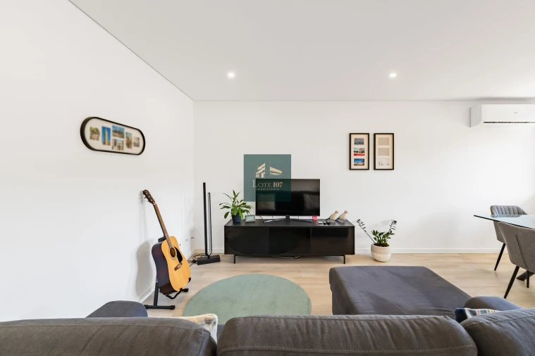 Apartamento T1 para Venda em Pinhal Novo Foto 8
