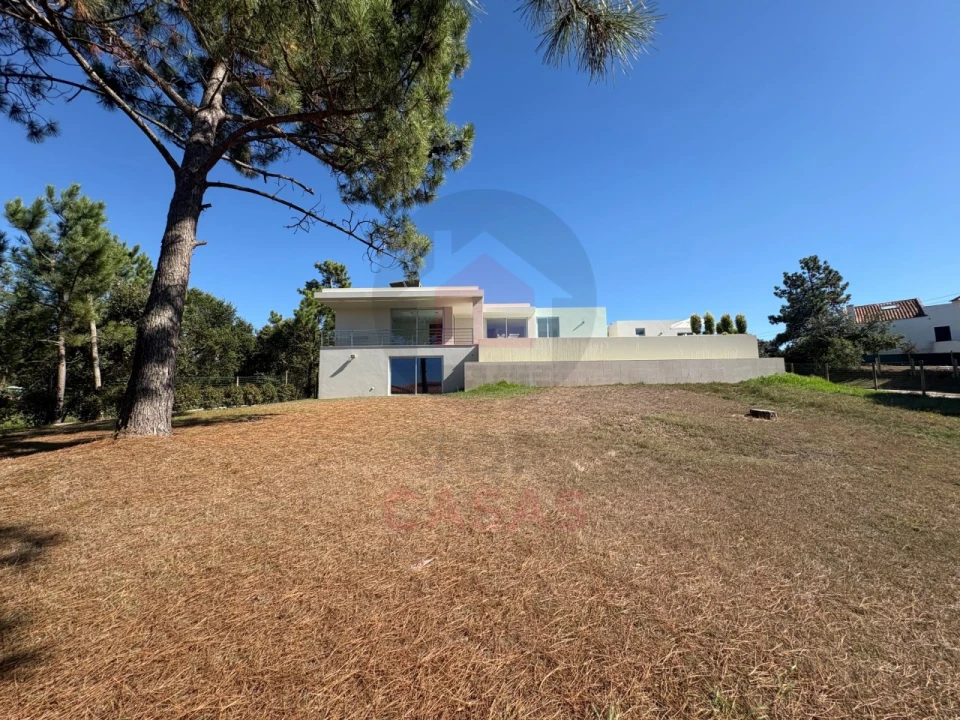 Moradia T5 para Venda em Nadadouro Foto 7