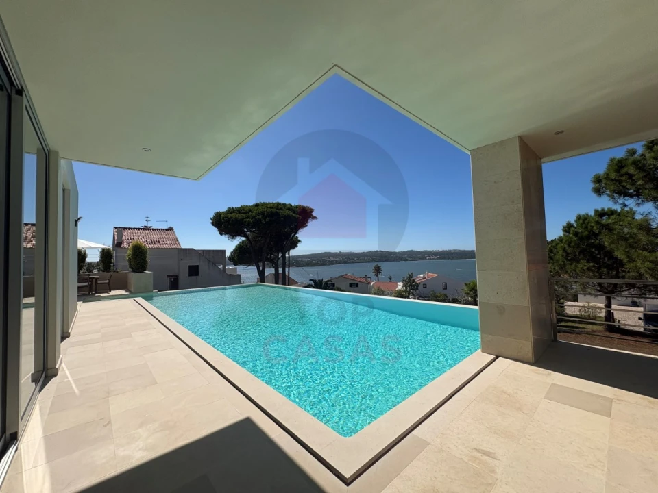 Moradia T5 para Venda em Nadadouro Foto 5