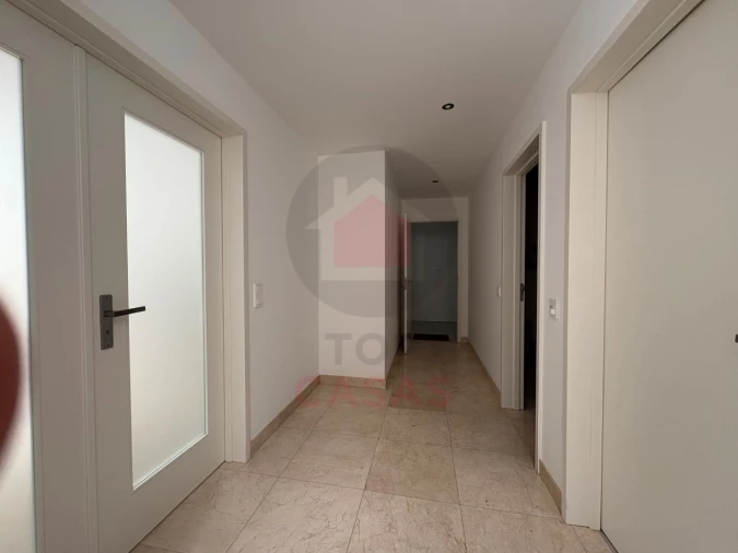 Moradia T5 para Venda em Nadadouro Foto 37