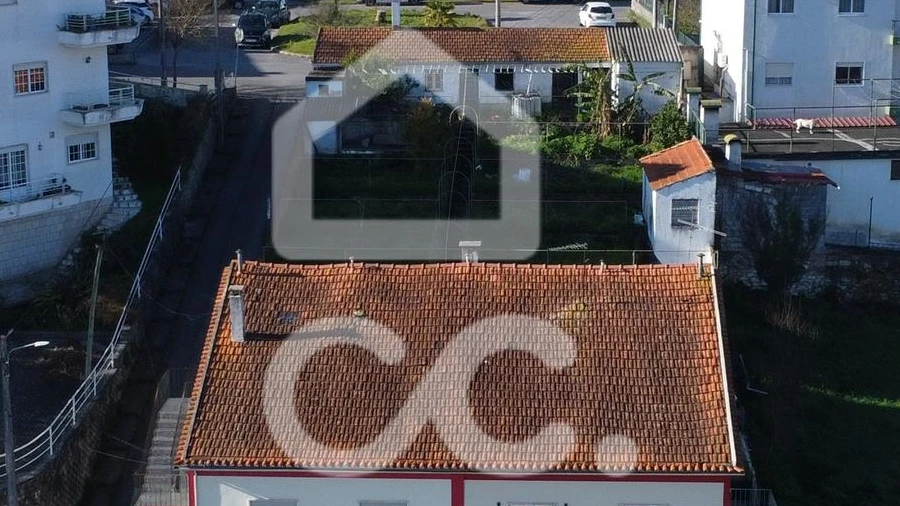 Apartamento T2 para Arrendamento em Santa Clara e Castelo Viegas
