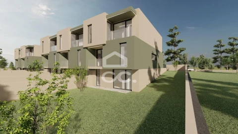 Moradia T4 para Venda em Fradelos