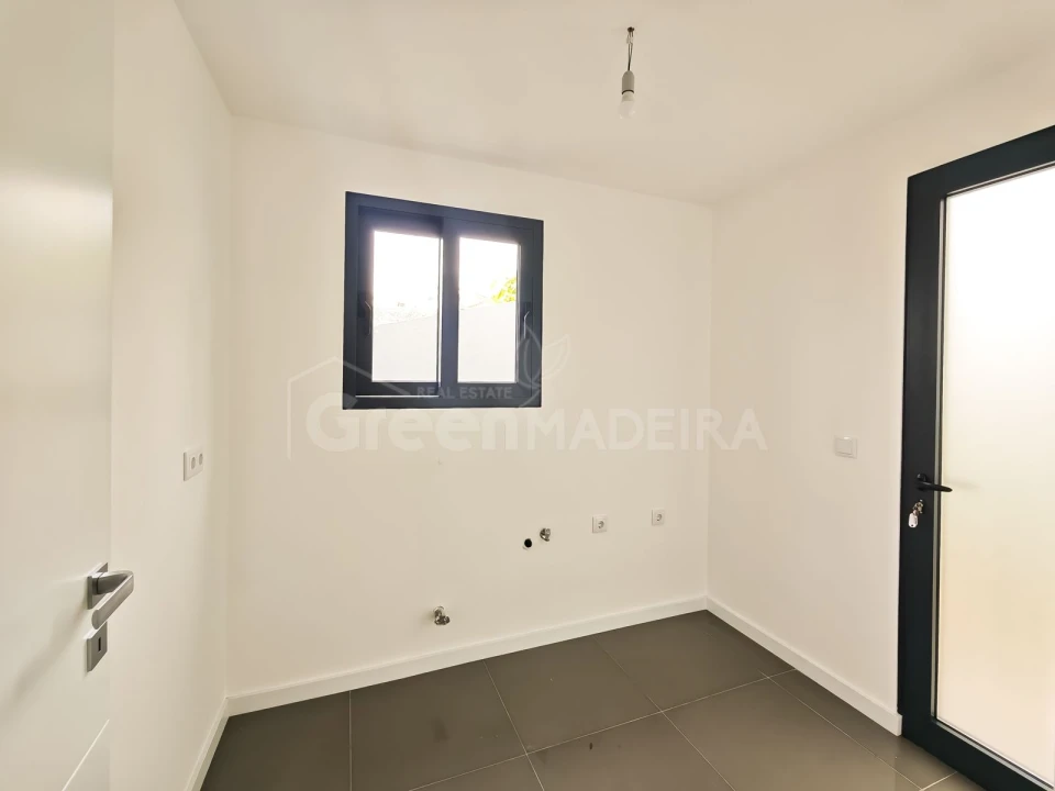 Moradia T3 para Venda em Santo Antonio Foto 21