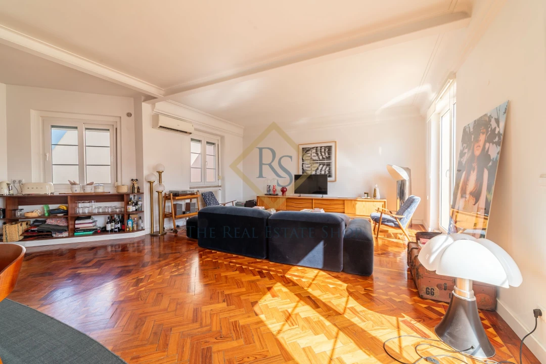 Apartamento T3 para Venda em Santo António Foto 4