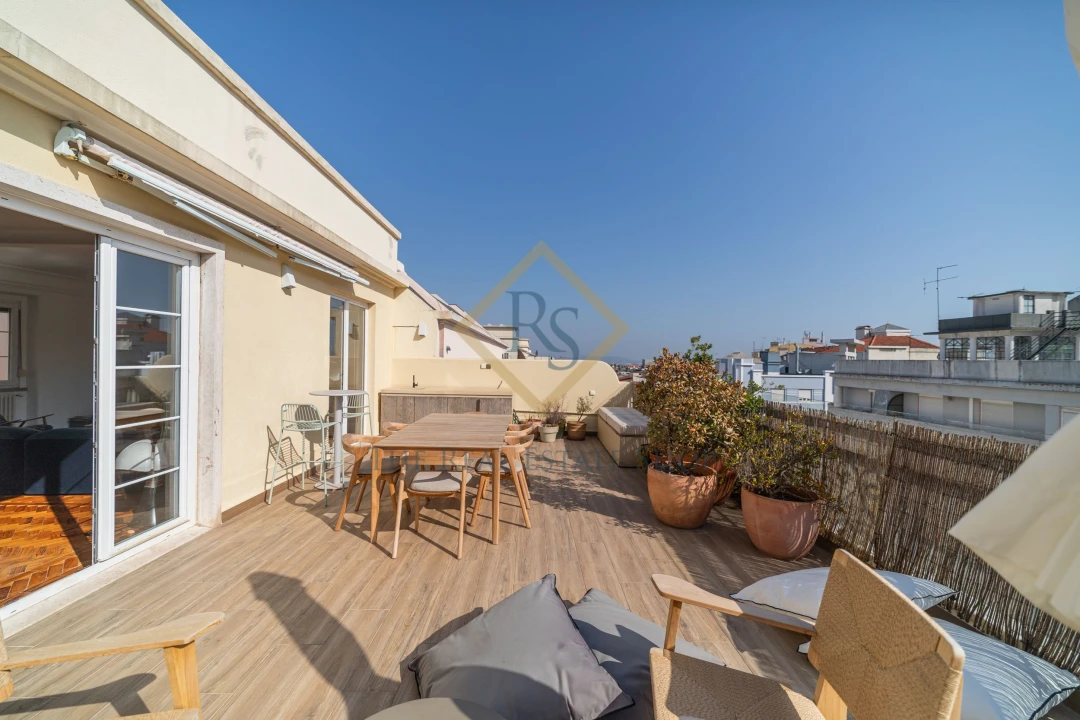 Apartamento T3 para Venda em Santo António Foto 16