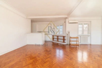 Apartamento T3 para Venda em Santo António