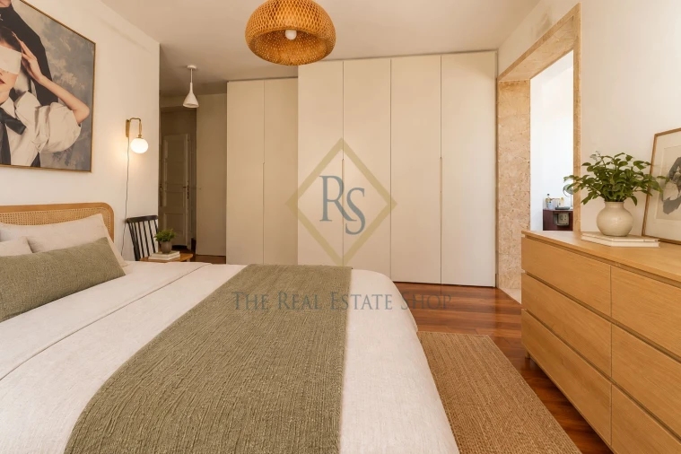 Apartamento T3 para Venda em Santo António Foto 13