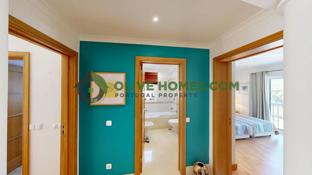 Apartamento T2 para Venda em Quarteira Foto 14