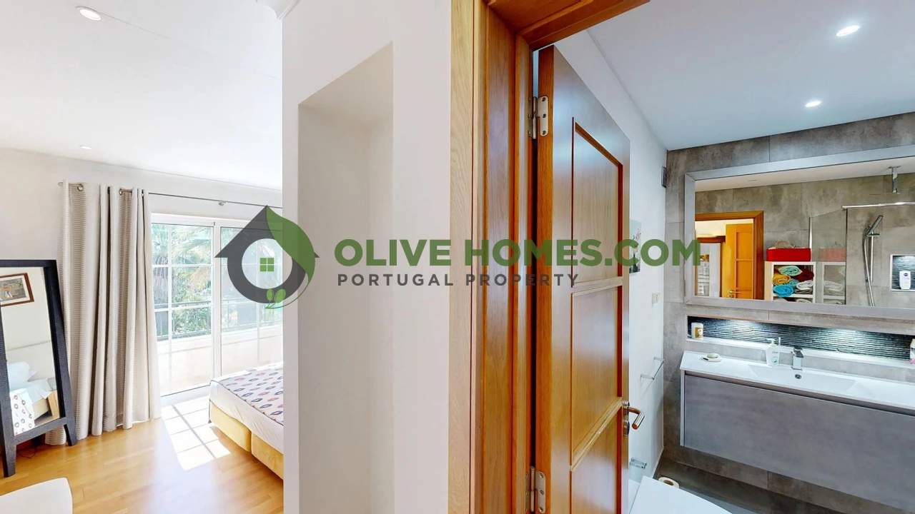 Apartamento T2 para Venda em Quarteira Foto 17