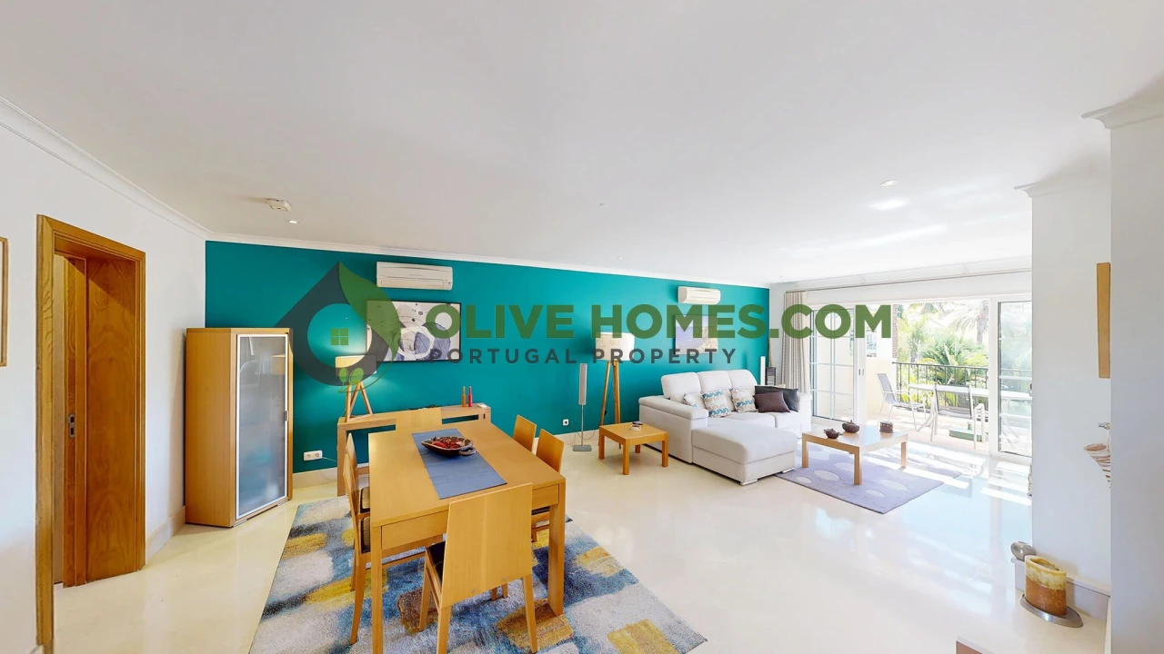 Apartamento T2 para Venda em Quarteira Foto 8