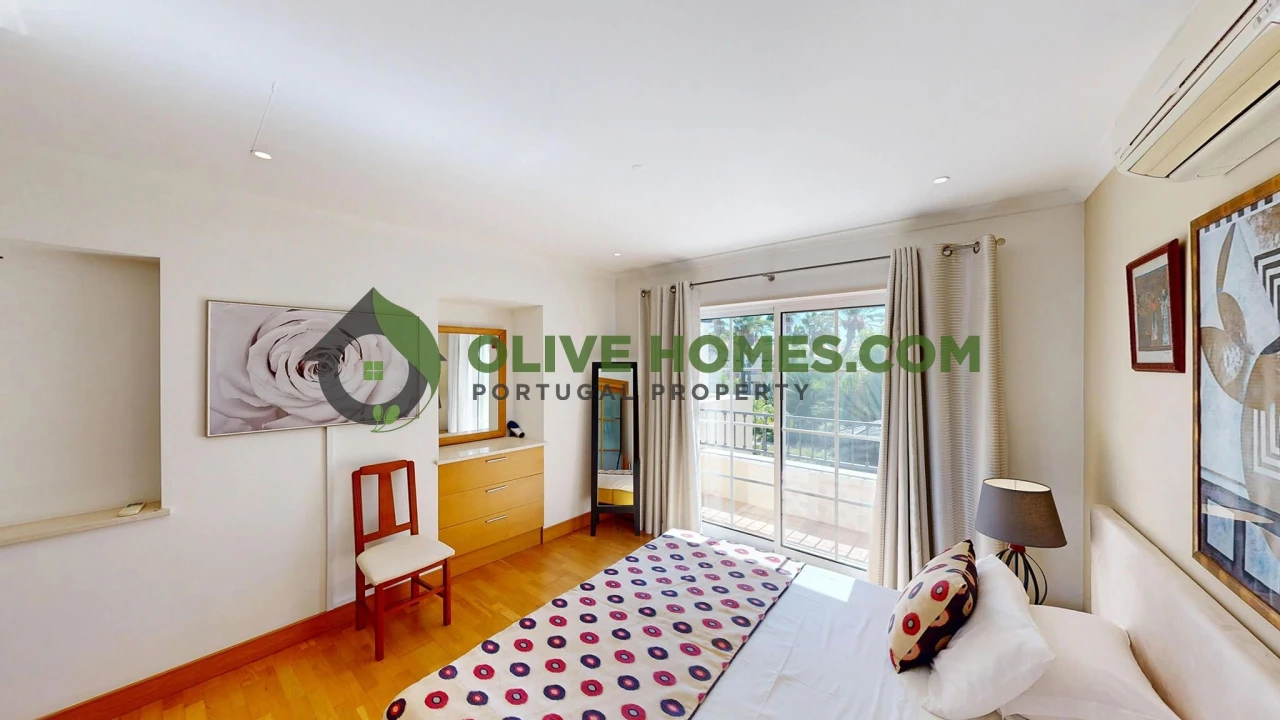 Apartamento T2 para Venda em Quarteira Foto 20