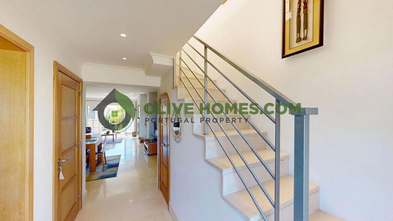 Apartamento T2 para Venda em Quarteira Foto 13