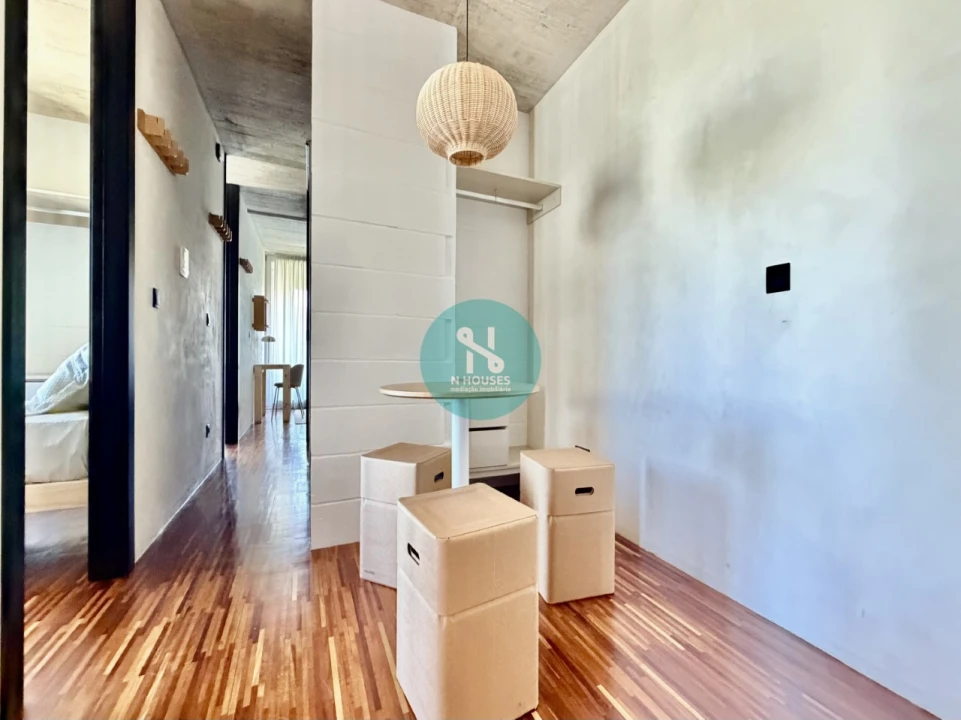 Apartamento T2 para Venda em Paranhos Foto 8
