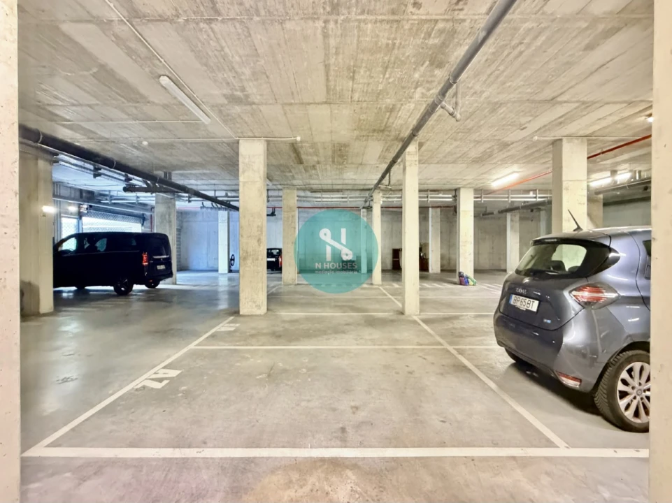 Apartamento T2 para Venda em Paranhos Foto 20