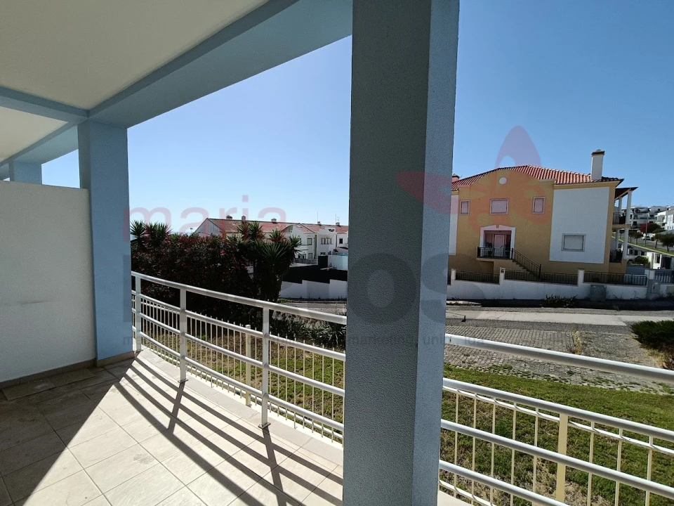 Moradia T3 para Arrendamento em Lourinhã e Atalaia Foto 8