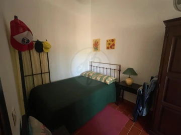 Moradia T4 para Venda em Lagos (São Sebastião e Santa Maria)