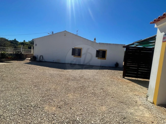 Moradia T4 para Venda em Lagos (São Sebastião e Santa Maria) Foto 34